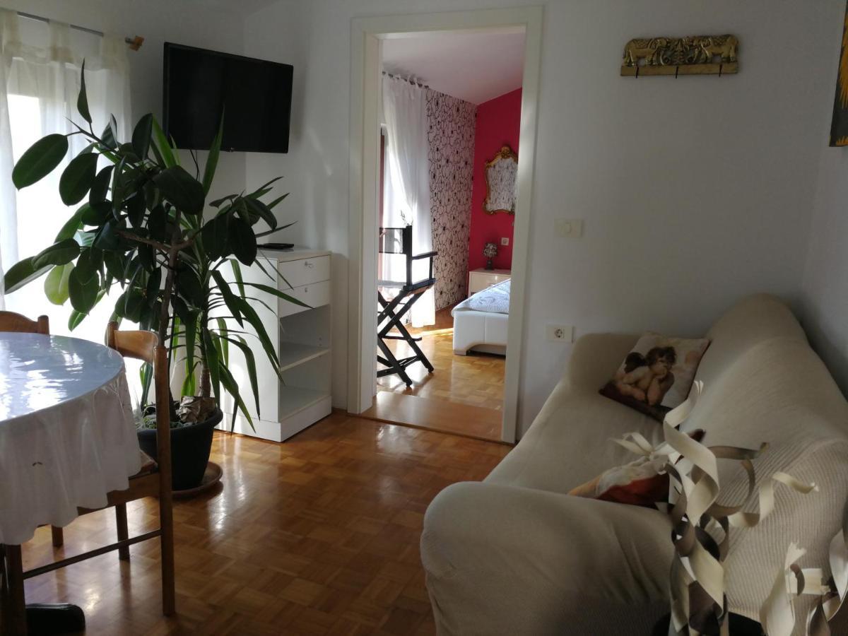 Millenca Apartment Izola Kültér fotó